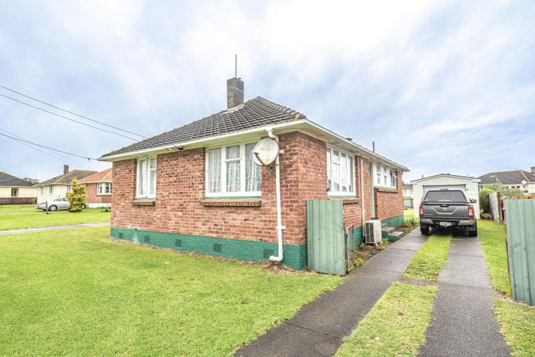 Photo of property in 107 Puriri Street, Gonville, Whanganui, 4501