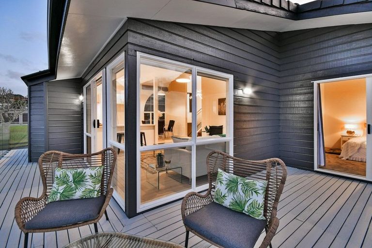 Photo of property in 1 Tremen Place, Pukekohe, 2120