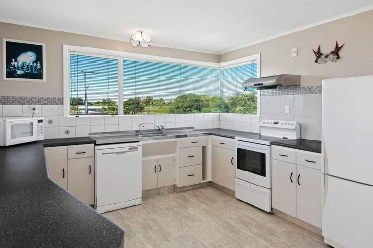 Photo of property in 22 Tatai Road, Bowentown, Katikati, 3177