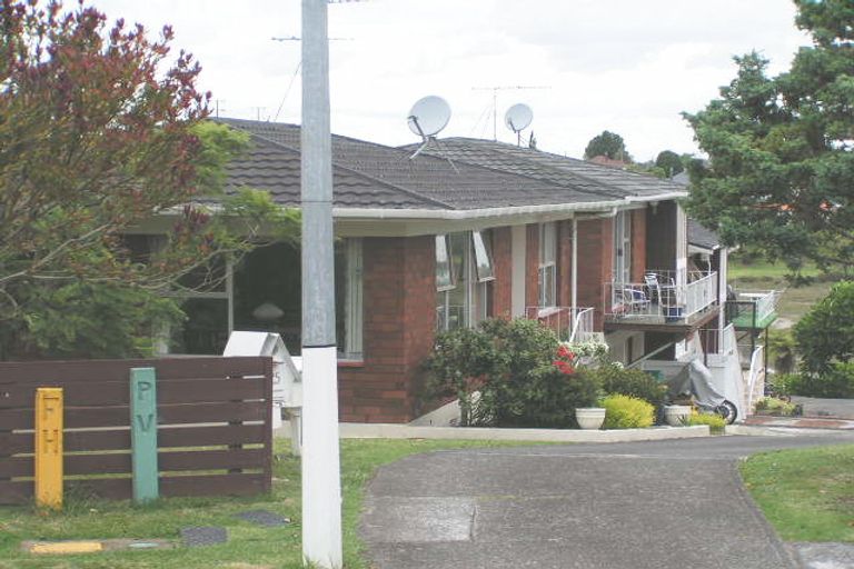 Photo of property in 3/25 Waitemata Road, Hauraki, Auckland, 0622