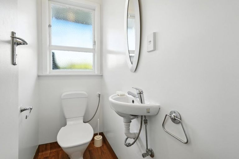 Photo of property in 215 Greers Road, Bryndwr, Christchurch, 8053