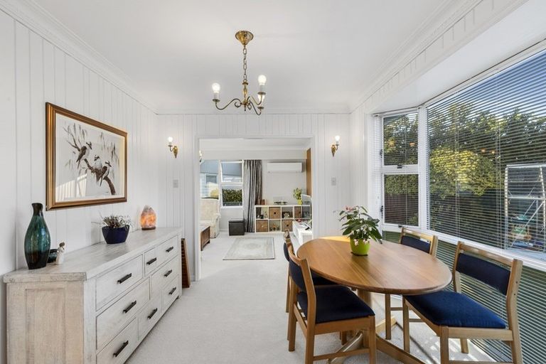 Photo of property in 7 Ferretti Grove, Avalon, Lower Hutt, 5011