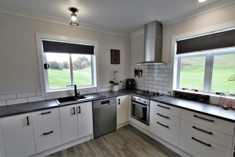 Photo of property in 21 West Road, Tokoroa, 3491