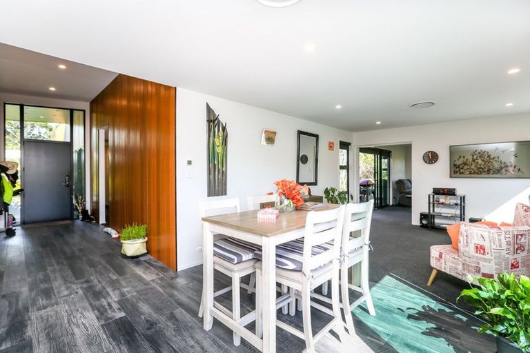 Photo of property in 12 Mackillop Way, Brooklands, New Plymouth, 4310