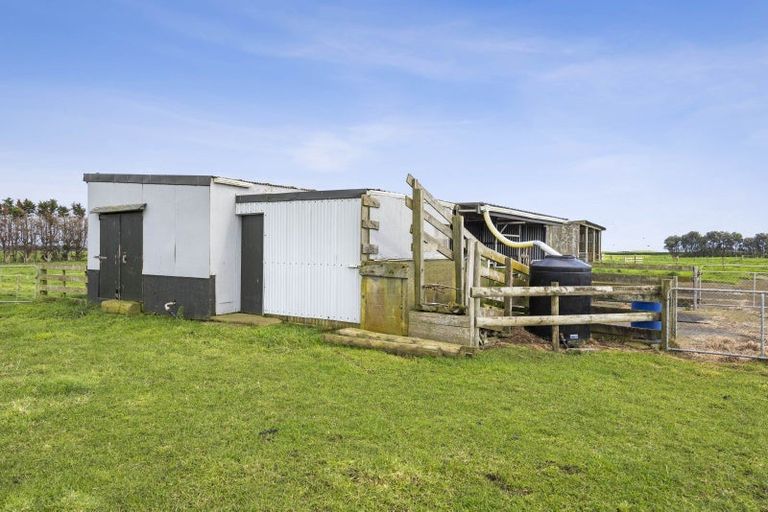 Photo of property in 235 Manutahi Road, Manutahi, Patea, 4598