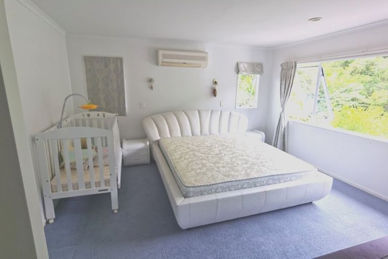 Photo of property in 123a Glendhu Road, Bayview, Auckland, 0629