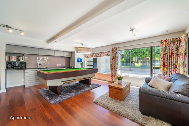 Photo of property in 43c Dowling Grove, Silverstream, Upper Hutt, 5019