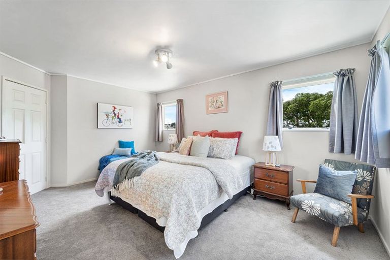 Photo of property in 4 Caversham Drive, Torbay, Auckland, 0630