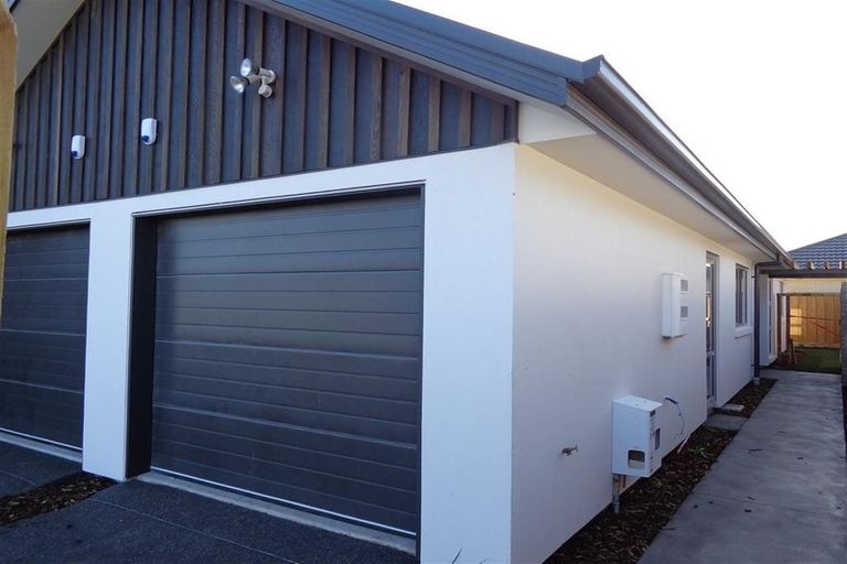 Photo of property in 17 Farnborough Way, Rolleston, 7615