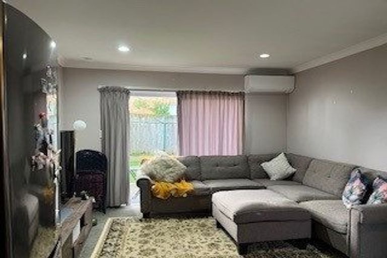 Photo of property in 32a Rimu Street, New Lynn, Auckland, 0600