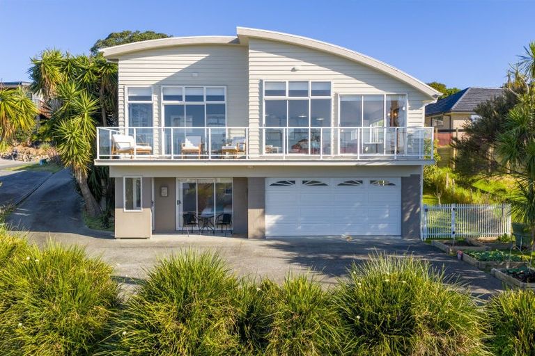 Photo of property in 16 Island View Lane, Langs Beach, Waipu, 0582