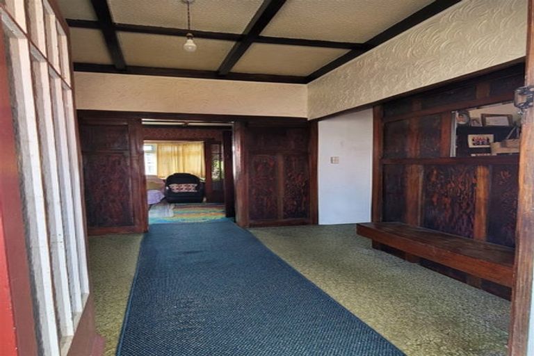 Photo of property in 31 Driver Road, Mangere East, Auckland, 2024