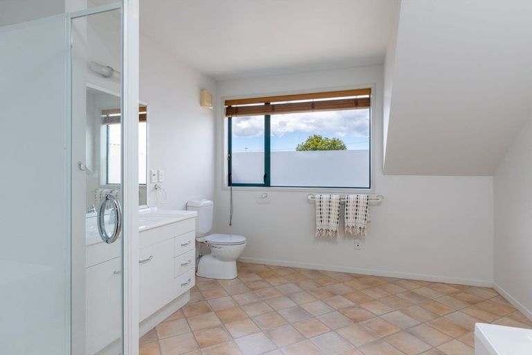 Photo of property in 15a Stephenson Street, Blenheim, 7201