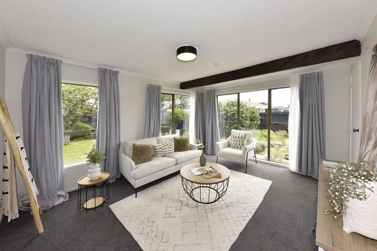 Photo of property in 2/3 Wanstead Place, Woolston, Christchurch, 8062