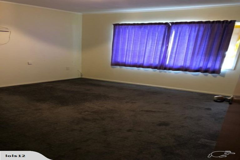 Photo of property in 1/65 Glendale Road, Glen Eden, Auckland, 0602