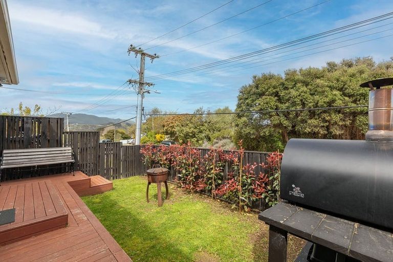 Photo of property in 16 Tui Road, Raumati Beach, Paraparaumu, 5032