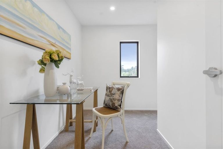 Photo of property in 32 Korihi Drive, Swanson, Auckland, 0614