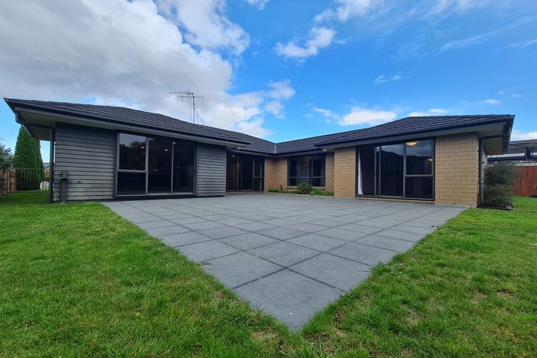 Photo of property in 10 Cornice Place, Flagstaff, Hamilton, 3210