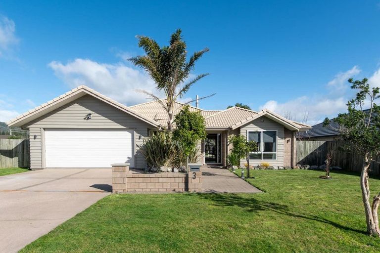 Photo of property in 3 Twain Crescent, Owhata, Rotorua, 3010