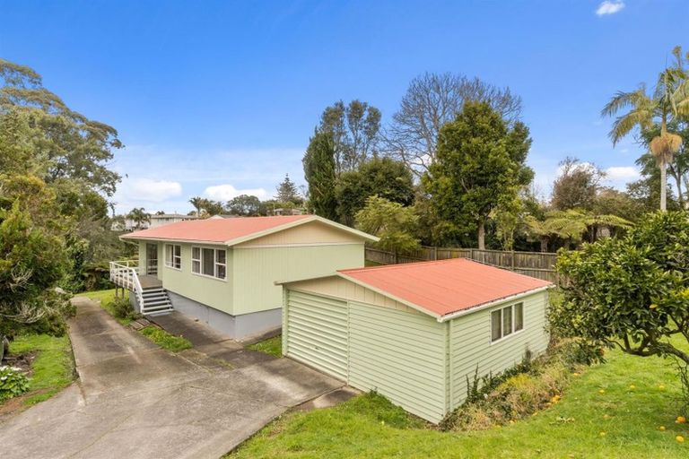 Photo of property in 419 Don Buck Road, Massey, Auckland, 0614