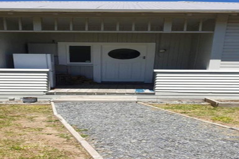 Photo of property in 346 Cape Palliser Road, Whangaimoana, Featherston, 5772