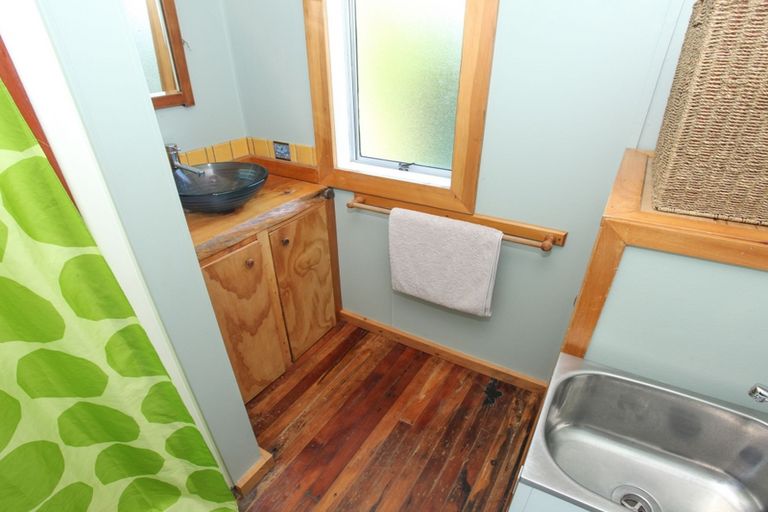 Photo of property in 7 Simon Road, Raglan, 3225