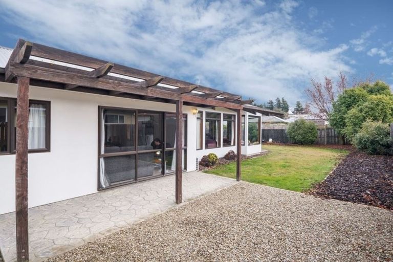 Photo of property in 29 Ragan Lane, Wanaka, 9305