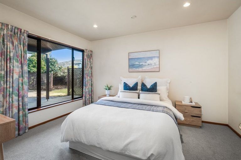 Photo of property in 19 Althorp Place, Avonhead, Christchurch, 8042