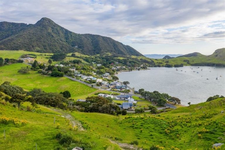 Photo of property in 2509 Whangarei Heads Road, Whangarei Heads, 0174