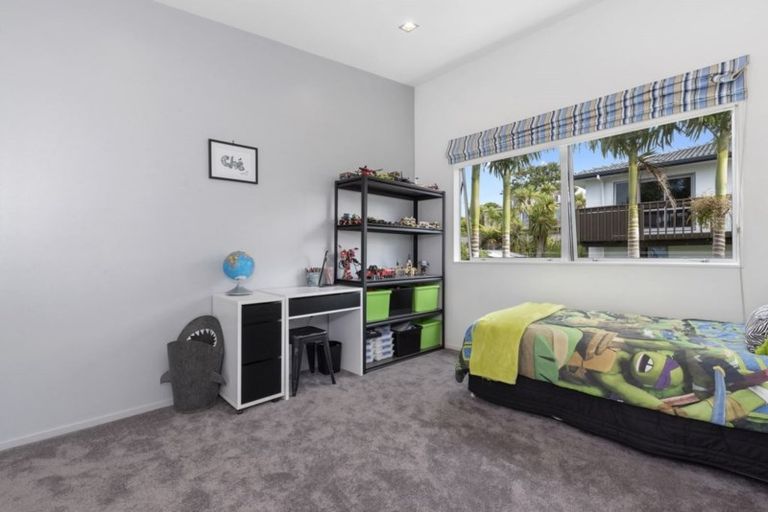 Photo of property in 6a Rewi Street, Torbay, Auckland, 0630