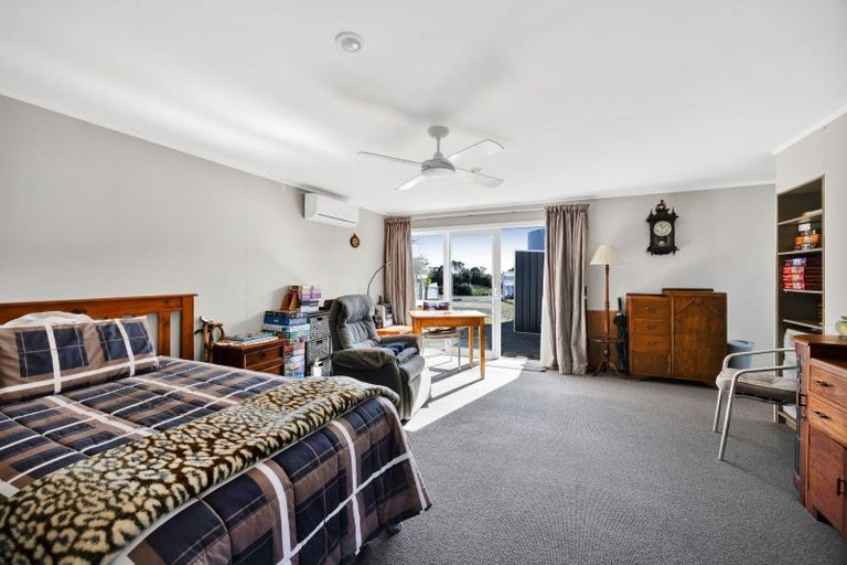 Photo of property in 2 Hurworth Road, Hurworth, New Plymouth, 4371