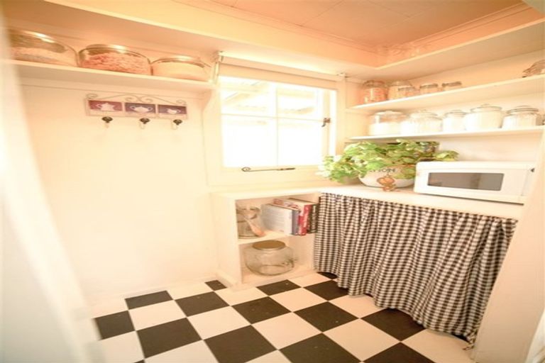 Photo of property in 1 Swan Street, Taihape, 4720