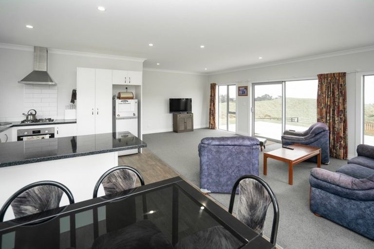 Photo of property in 539 Upper Pitone Road, Pitone, New Plymouth, 4374