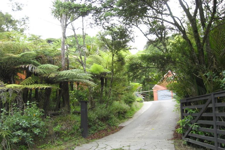 Photo of property in 53 Matatea Road, Waimauku, 0881