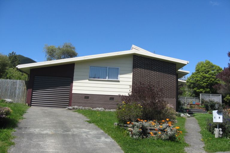Photo of property in 9 Naumai Street, Atawhai, Nelson, 7010