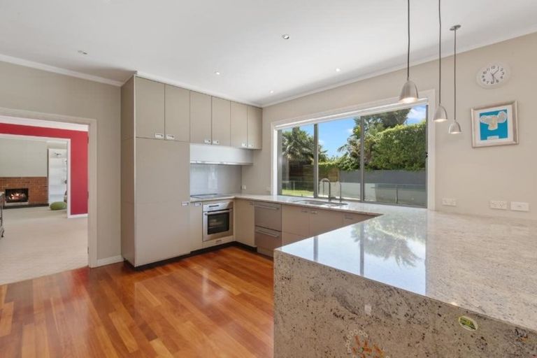 Photo of property in 10 Kowhai Street, Takapuna, Auckland, 0622