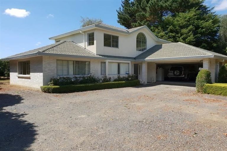 Photo of property in 15 Gellert Road, Karaka, Papakura, 2580
