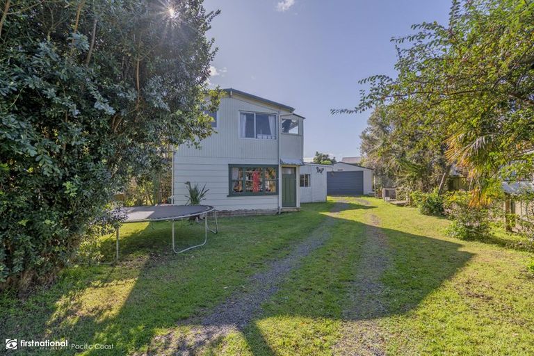Photo of property in 5 Sapphire Crescent, Tairua, 3508