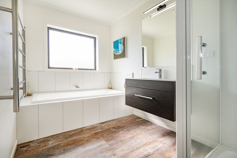 Photo of property in 25 Nilgiri Road, Poraiti, Napier, 4182