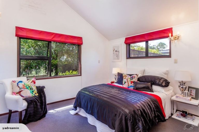 Photo of property in 1/16 Frank Evans Place, Henderson, Auckland, 0610
