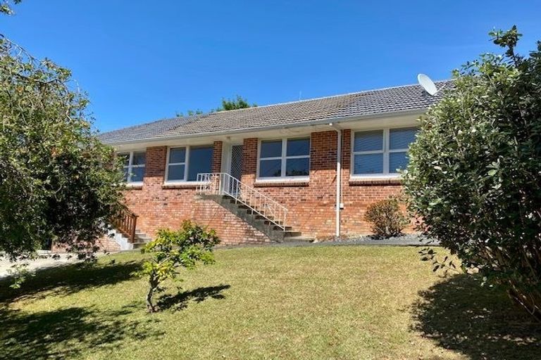 Photo of property in 2/16a Belmont Terrace, Milford, Auckland, 0620