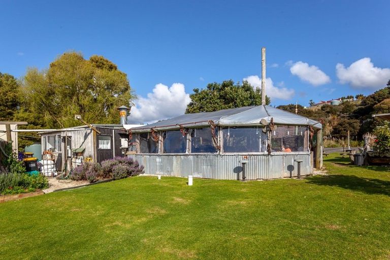 Photo of property in 1613 Manaia Road, Manaia, Coromandel, 3581