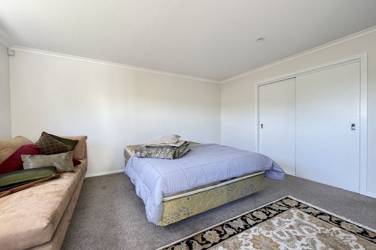 Photo of property in 190 Helston Road, Paparangi, Wellington, 6037