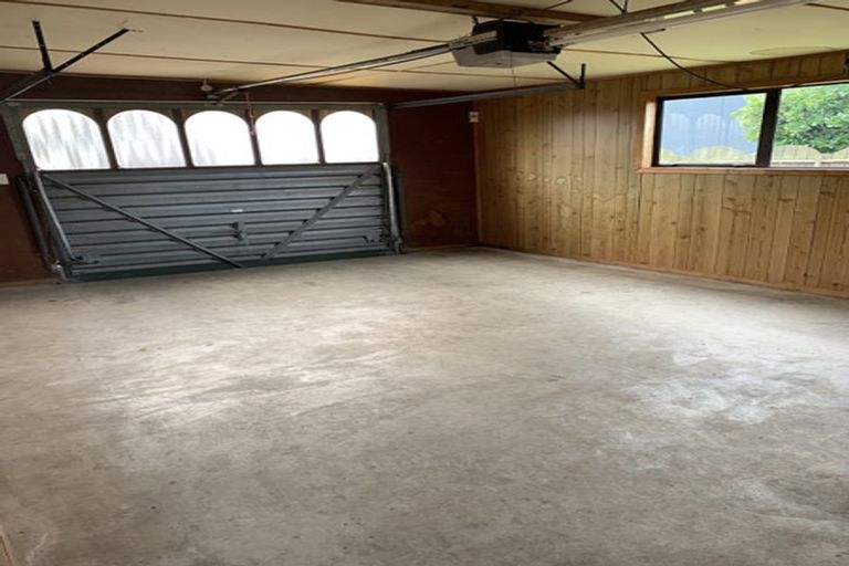 Photo of property in 10 Moenui Avenue, Orewa, 0931