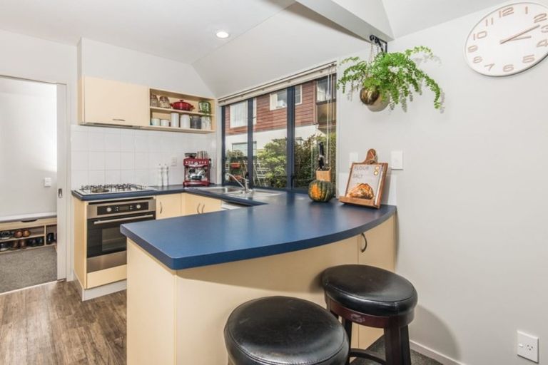 Photo of property in 2/6 Earp Street, Johnsonville, Wellington, 6037