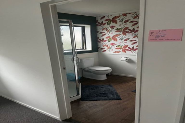 Photo of property in 28 Lochnagar Drive, Lake Hayes, Queenstown, 9304