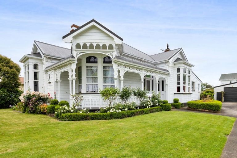 Photo of property in 58 Collins Street, Hawera, 4610