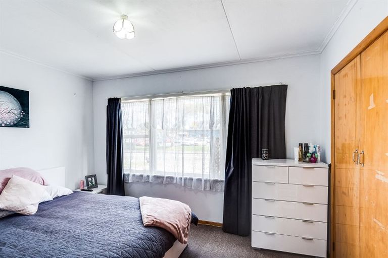 Photo of property in 14 Leicester Avenue, Tamatea, Napier, 4112