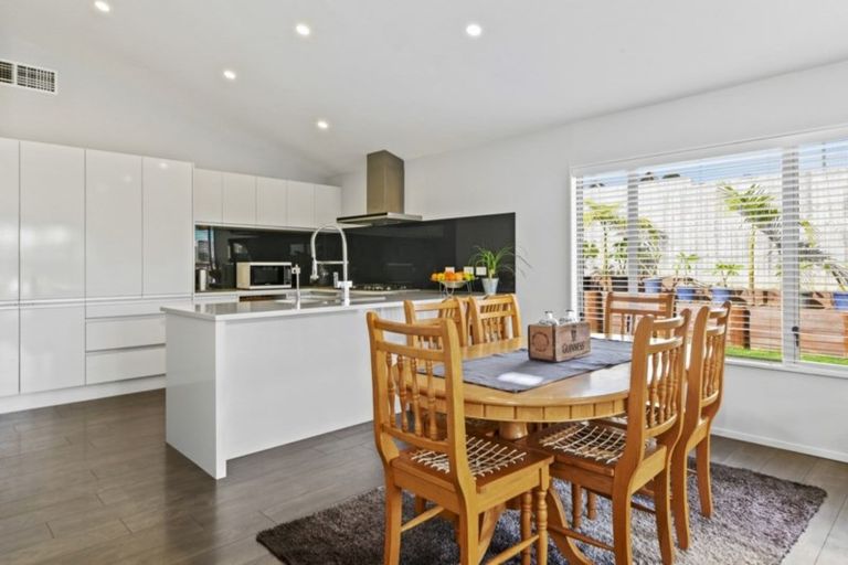 Photo of property in 55 Aspiring Avenue, Flat Bush, Auckland, 2019