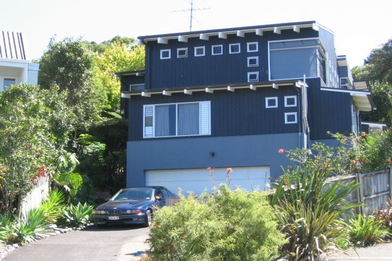 Photo of property in 54 Beach Road, Castor Bay, Auckland, 0620